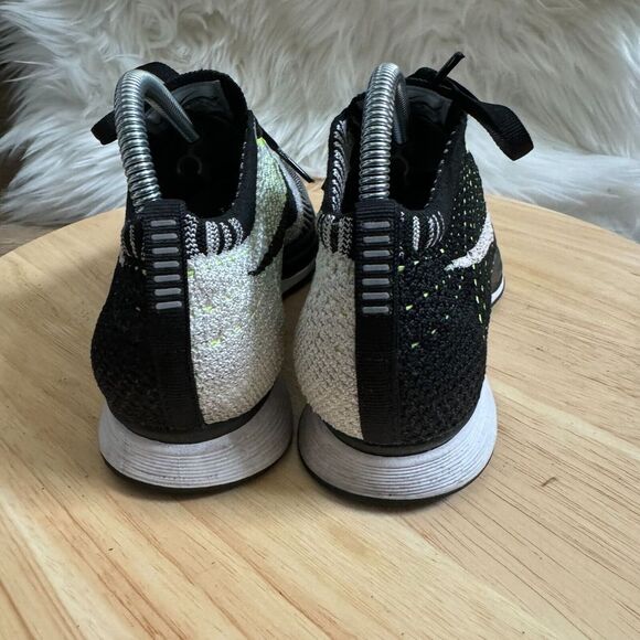 Lot of 2 Nike Flyknit Racer Oreo / Volt 2.0 Men's Sz 5 Women Sz 6.5 - Picture 15 of 16